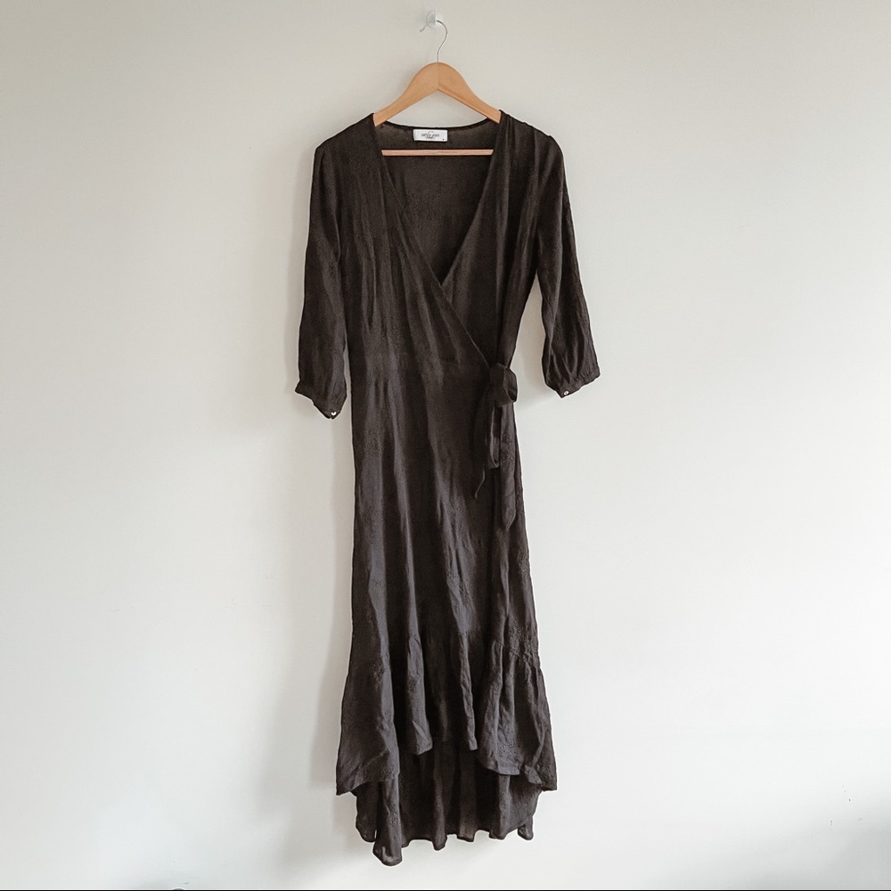CARLY JEAN | Black Floral Eyelet Wrap Midi Dress Sz M